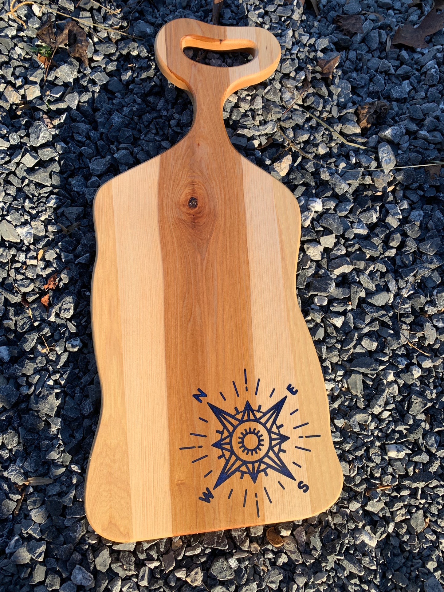 Serving Trays Large compass board - Thread & Resin