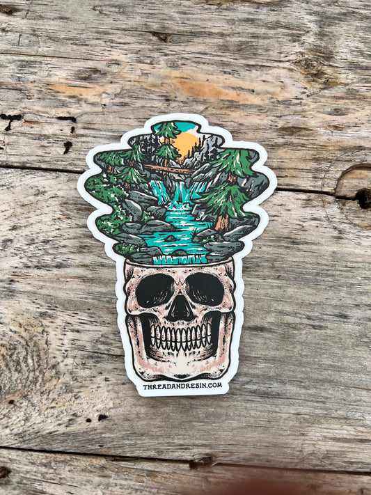Waterfall Skull - Thread & Resin