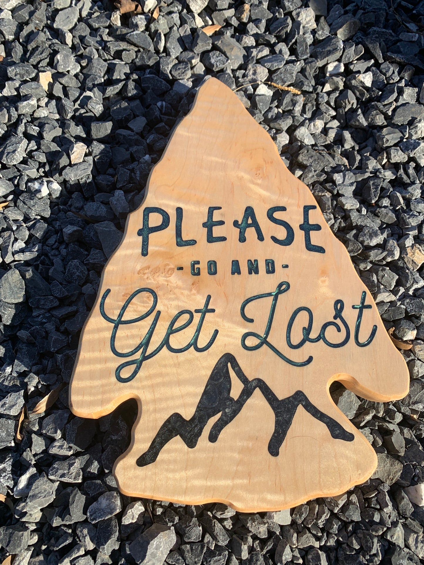 Get Lost Arrowhead - Thread & Resin